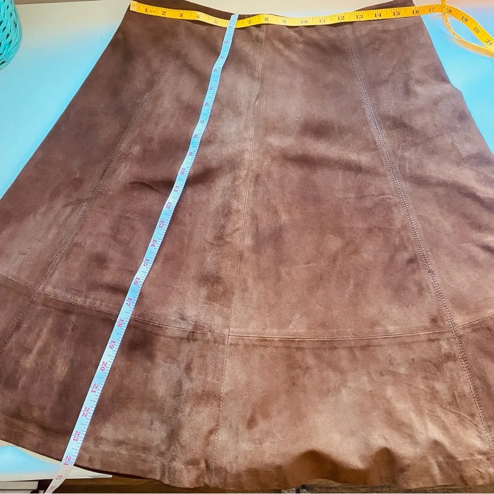 TOMMY HILFIGER Women's Chestnut Brown Suede A-Line Skirt Fully Lined Size 6
